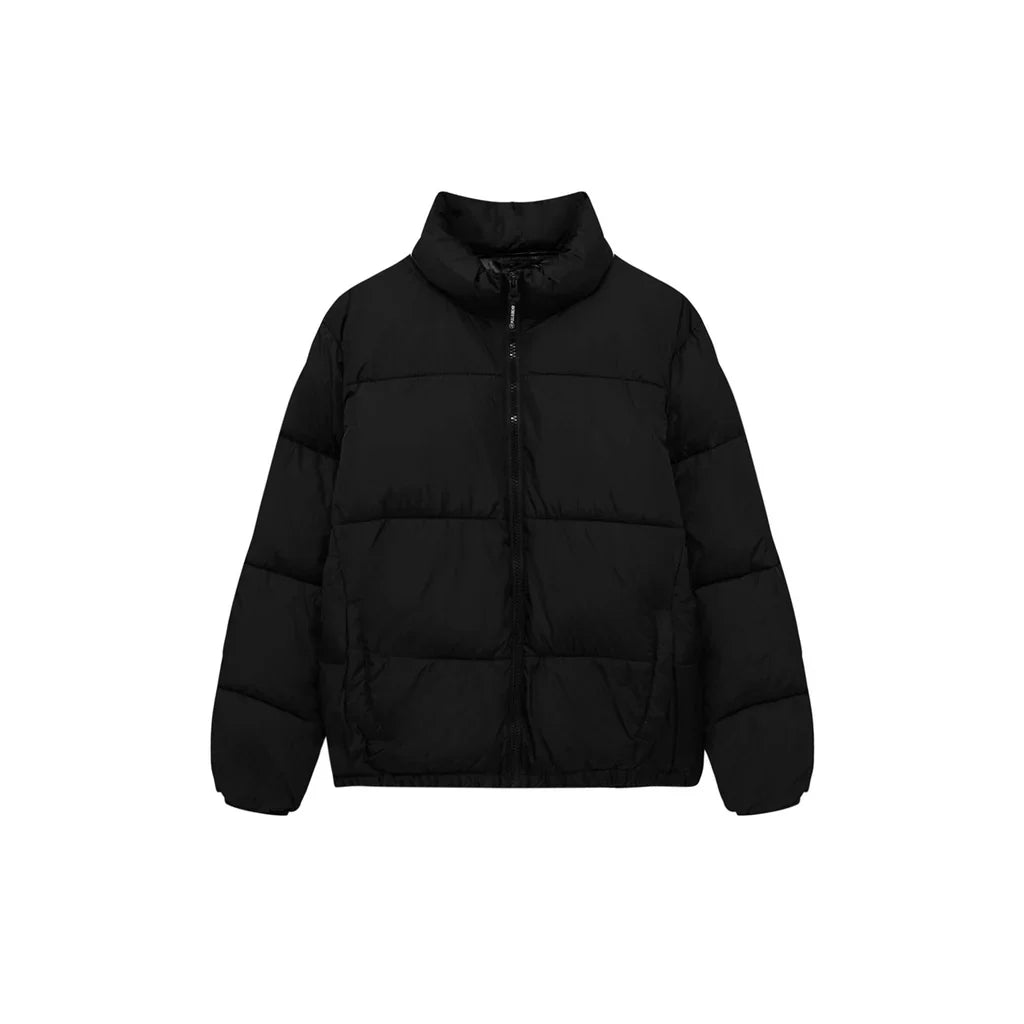 Klassische weiße Pufferjacke